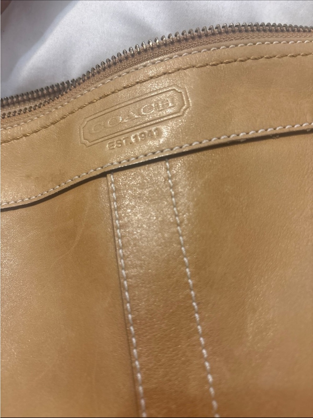Vintage genuine leather COACH purse - Picture 2 of 7